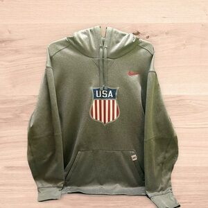 Nike USA Dri-FIT Gray Sweatshirt L